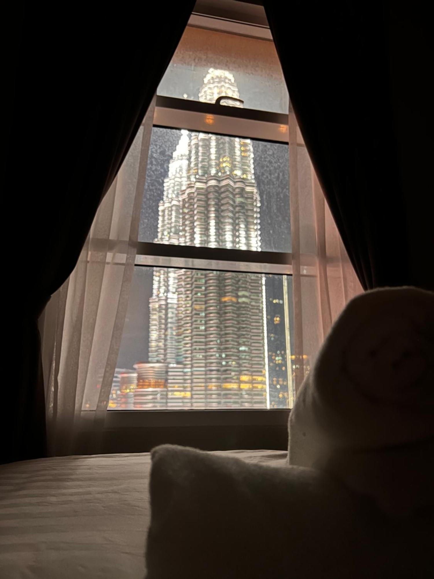 Sky Suites At Klcc By Mitstay クアラルンプール エクステリア 写真
