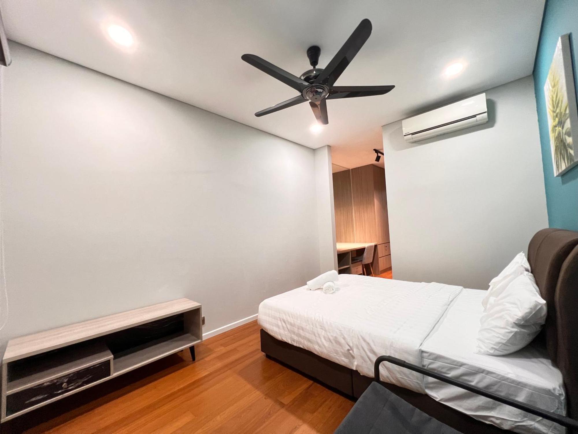 Sky Suites At Klcc By Mitstay クアラルンプール エクステリア 写真