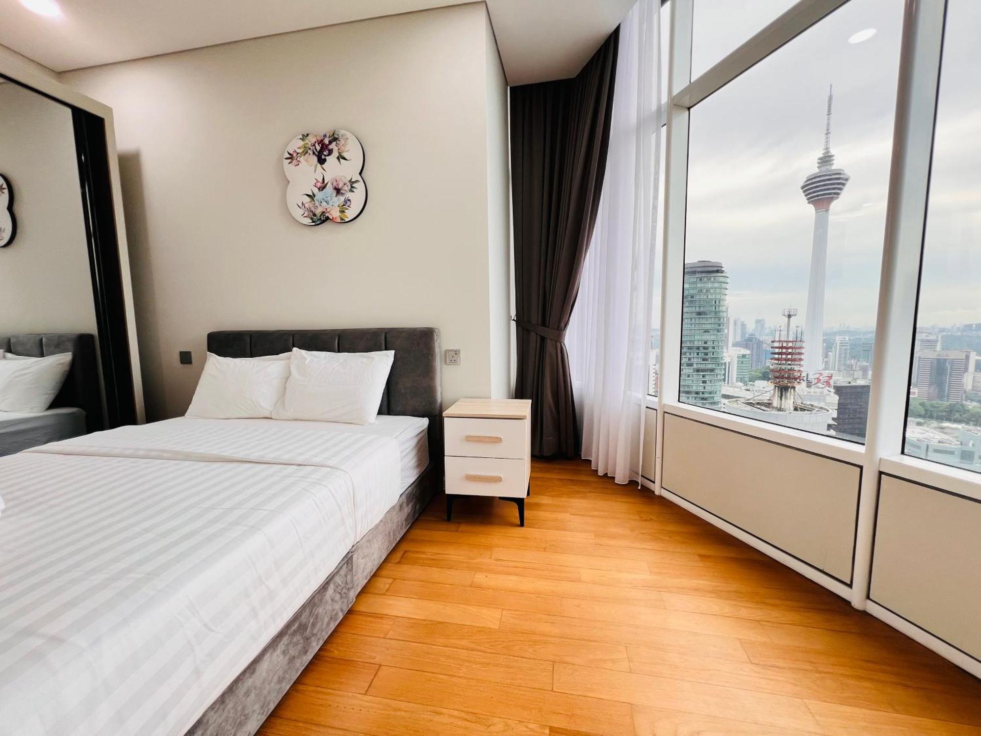 Sky Suites At Klcc By Mitstay クアラルンプール エクステリア 写真